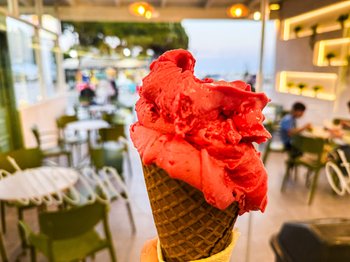 Top Place for Italian Gelato in Artemida - Il Peccato Review
